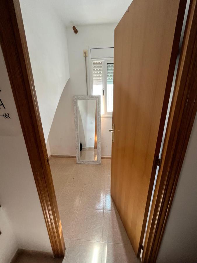 Casa En Vilafortuny Con Barbacoa Piscina Comunitaria Cambrils Bagian luar foto