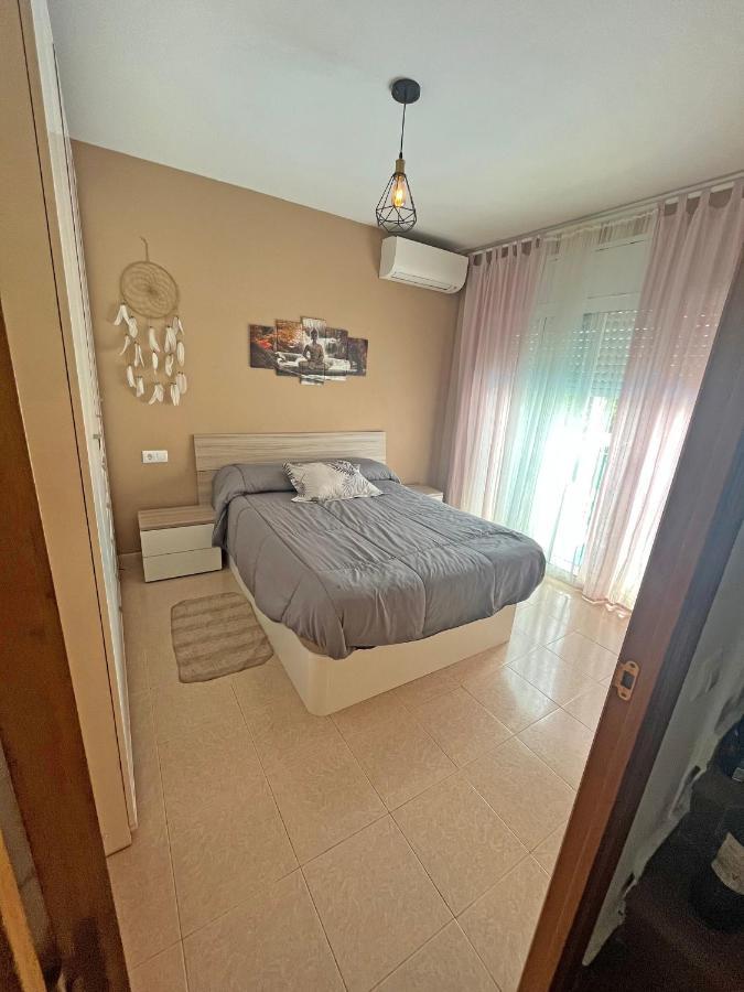 Casa En Vilafortuny Con Barbacoa Piscina Comunitaria Cambrils Bagian luar foto